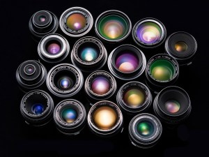 Colorful-combination-of-camera-lens_1600x1200